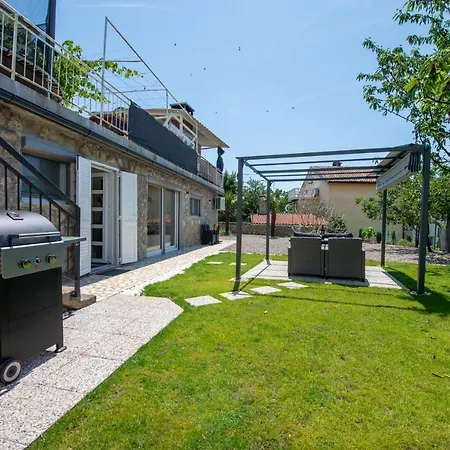 Apartment Noa *